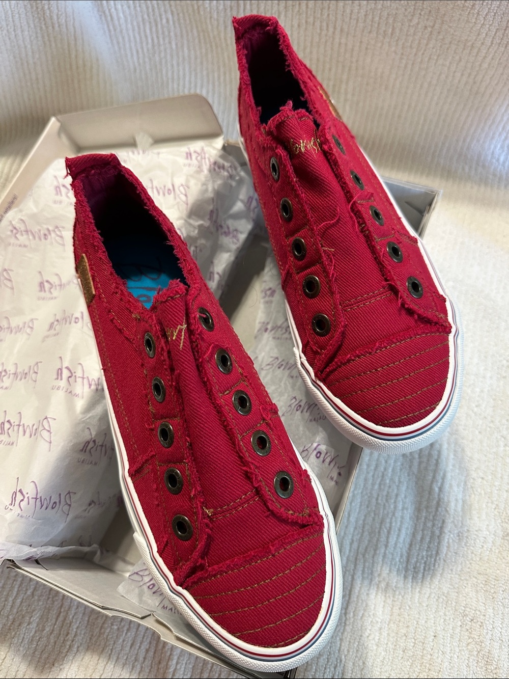 Blowfish Red Slip-On Canvas Sneakers - Picture 4 of 4